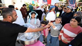 Mersinde özel gereksinimli bireyler renkli atölyelerde buluştu