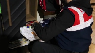 Mersinde sosyal medya dolandırıcılarına jandarma operasyonu