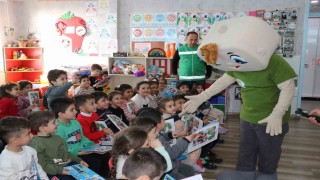 Miniklere sıfır atık eğitimi verildi