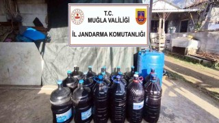Muğlada yenil yıl öncesi 1 ton 235 litre kaçak içki ele geçirildi