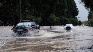 Muğlanın 5 ilçesi için kuvvetli sağanak uyarısı