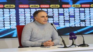 Mustafa Gürsel: Şapkamızı önümüze koyacağız