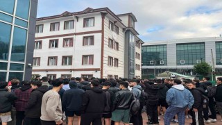 Öğrenci yurdunda yangın alarmı çalınca panik yaşandı