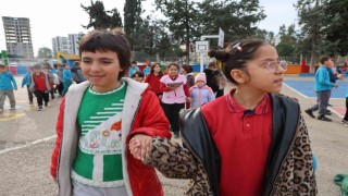 Öğrencilerden gönüllere dokunan iyilik seferberliği