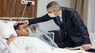 Öğrencinin vurduğu okul müdürü servise alındı, Bakan Tekinle görüştü