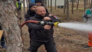 Orman yangınlarıyla mücadele gönüllüsü oldular