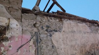 Osmaniye’de Vatandaşlardan Tarihi Konak İçin Önlem Çağrısı