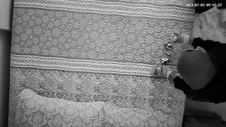 Osmaniyede yatak odasındaki kameraya yansıyan hırsızlık