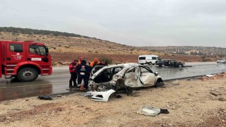 Otomobillerin hurdaya döndüğü kazada doktor öldü, 2 kişi de ağır yaralandı