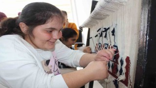 Özel bireyler mutfağa girip yaptıkları kurabiyelerle ağızları tatlandırdı