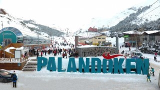 Palandökende kar kalınlığı 2 metreyi aştı