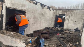 Patnosta evi yanan aileye dernekten yardım eli
