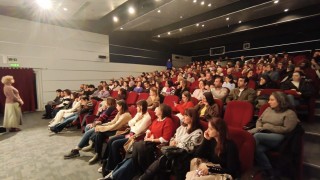 Pelin Esmer, yeni filmiyle Nilüferde sinemaseverlerle buluştu