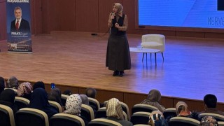 “Peygamberin İzinde Aile Olmak” Programı Göksun’da Yoğun İlgi Gördü
