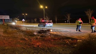 Polisten kaçan motosiklet sürücüsü ters yöne girerek, kaza yaptı: 1 yaralı