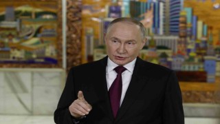 Putin: Biz, Batının Ukraynayı kullanarak üzerimize yönlendirdiği savaşı durdurmak istiyoruz