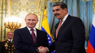 Putin, Venezuela Devlet Başkanı Maduro ile telefonda görüştü