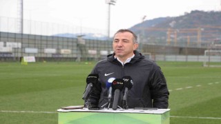 Recep Uçar: Hücuma dönük bir orta saha bakıyoruz