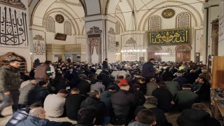 Regaip Kandilinde Bursalılar Ulu Camide buluştu