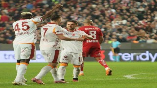 Roland Sallaiden bu sezonki ilk gol