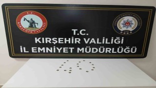 Sahte altın satmaya çalıştı polise yakalandı