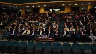 Sakarya Üniversitesi Araştırma Üniversitesi statüsünü törenle kutladı