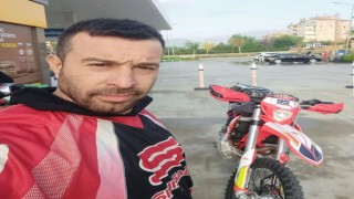 Şampiyon motosikletçi Özgür Çapacı, trafik kazasında hayatını kaybetti