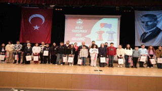 Sancaktepe Belediyesi Bilgi evi öğrencileri bilgilerini yarıştırdı