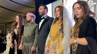 Şanlıurfada aşiret düğününde geline kilolarca altın takıldı