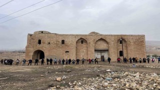 Şanlıurfada doğa tutkunları tarihi Germuş Kilisesi için yürüdü