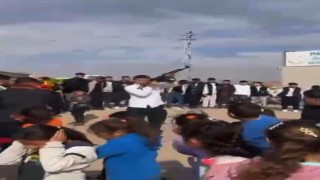 Şanlıurfada düğünde uzun namlulu silahla havaya ateş açtı