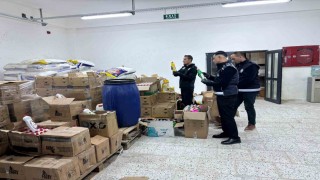 Şanlıurfada sahte deterjan depolarına baskın