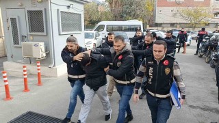 Şanlıurfada silahlı saldırıya ilişkin 4 şüpheli adliyede