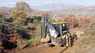 Sarıgölde ova yolları düzenleniyor