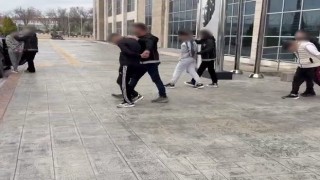 Sentetik uyuşturucuyla yakalanan 4 tacir tutuklandı