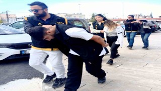 Sevgilisinin eski erkek arkadaşını öldürdü: Balkondan balkona atlayıp kaçmak istedi