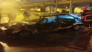 Seyir halindeki Tofaş alev alev yandı