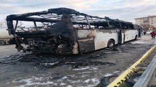 Silivride işçi servisi alevlere teslim oldu