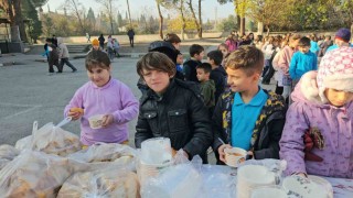 Sındırgıda Yerli Malı Haftası tarhana ve keşkekle şenlendi