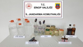 Sinopta kaçak alkol operasyonu: 3 gözaltı
