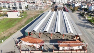 Şirinevler Pazaryerinde esnafın talebi yerine getirildi