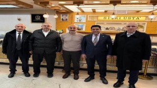 Siyasilerin uğrak noktası Sıtkı Usta