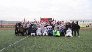 Söğütspor evinde lideri devirdi