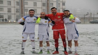 Söğütspor kendi evinde kazanması bildi