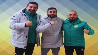 Söğütspor teknik heyet ile yollarını ayırdı