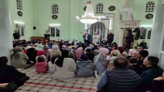 Şuhutta Camiler Çiçek Açtı