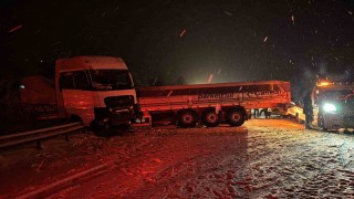 TEMin Bolu geçişinde ortalık savaş alanına döndü: 7 araç birbirine çarptı
