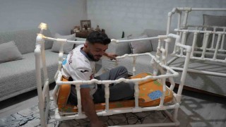 Tesisatçıdan borudan beşik: İçine girip test etti, viral oldu