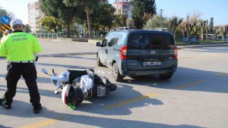 Ticari araç ile motosiklet çarpıştı: 1 yaralı
