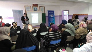 Tokat Gaziosmanpaşa Üniversitesi yolları aşıyor, sağlık taşıyor